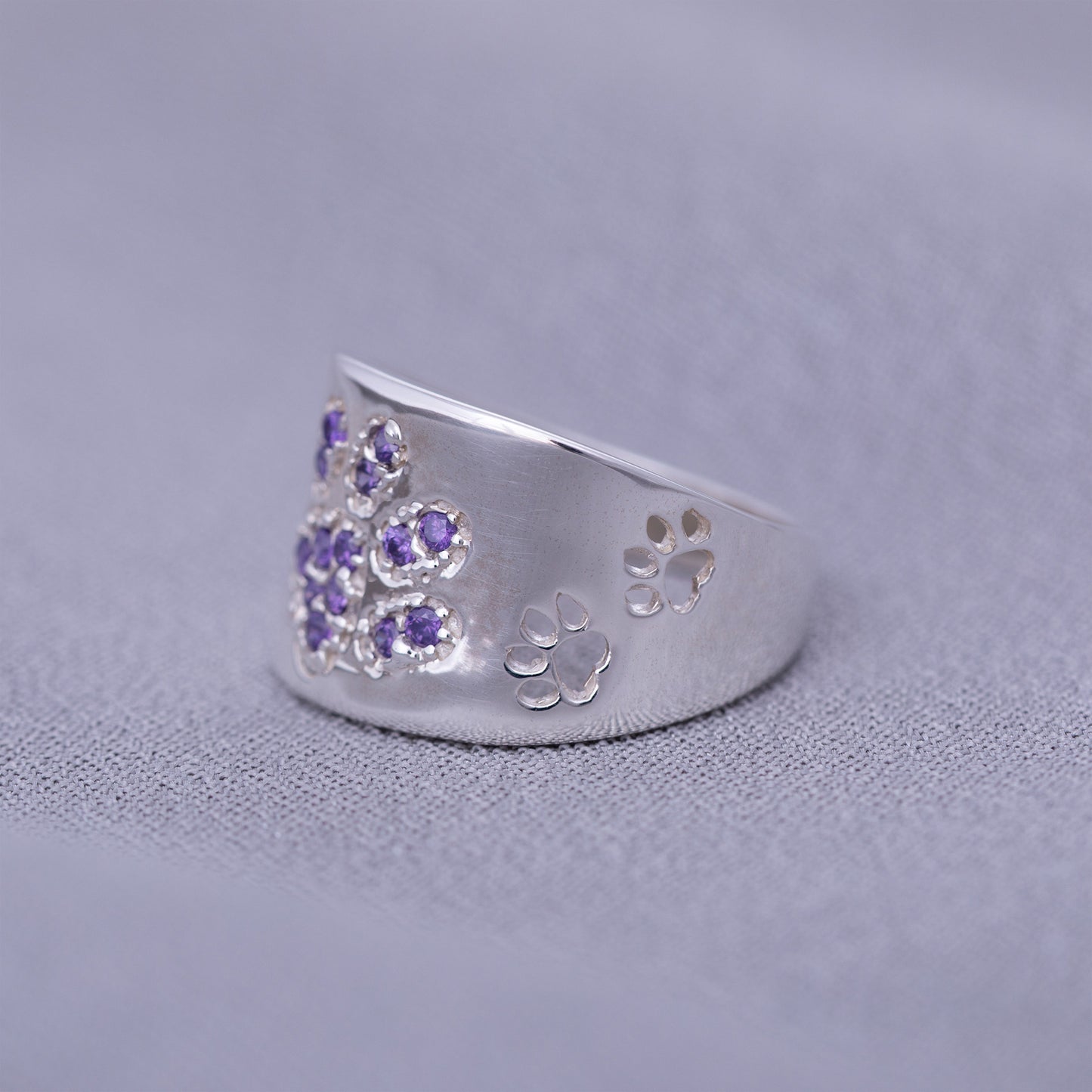 Sparkling Paw Sterling Ring