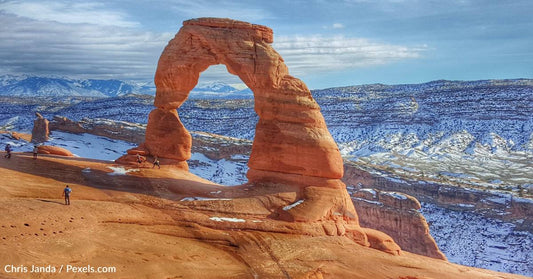 You Can Find Incredible U.S. Landmarks In These National Parks