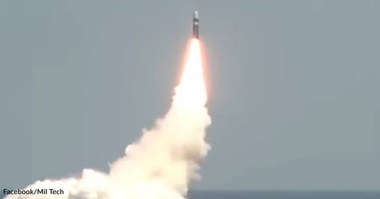 How Ballistic Missiles Are Launched From Modern Submarines