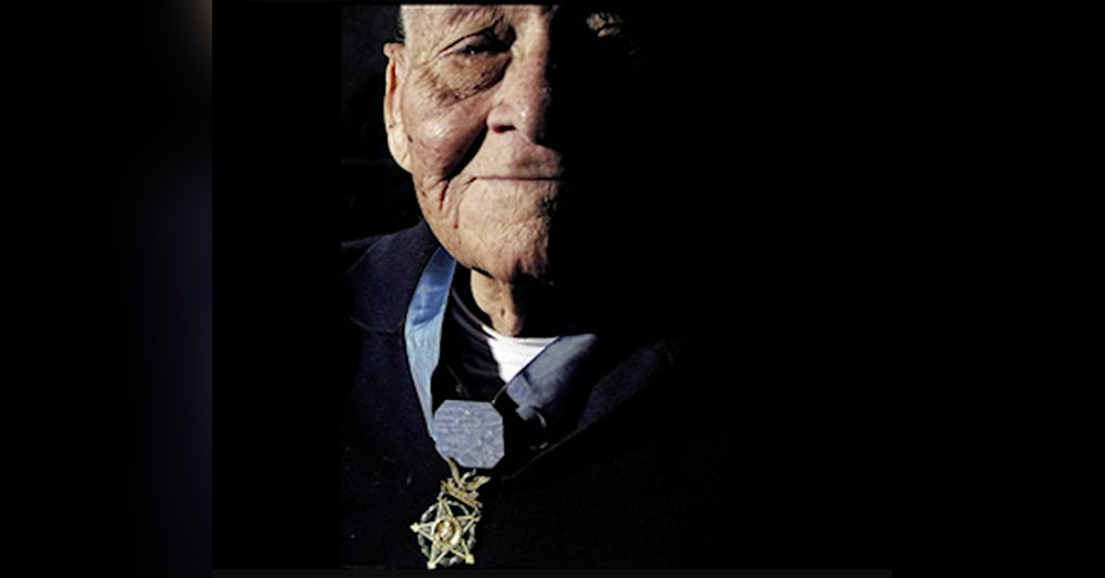 How Mexican-Born Jose Mendoza Lopez Earned The Medal Of Honor In WWII