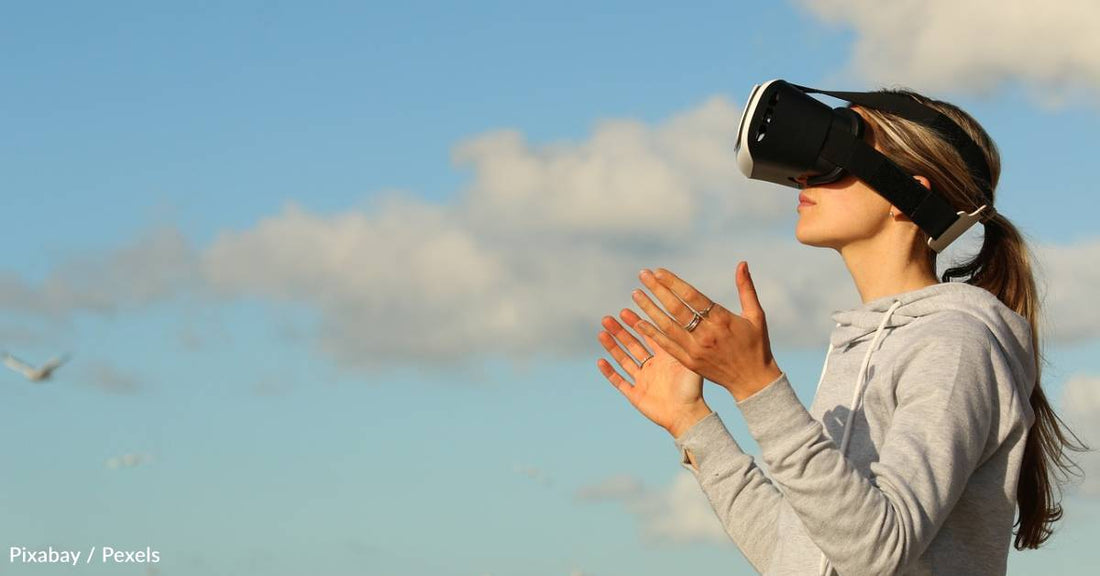 Immersive Virtual Reality May Provide Physical and Mental Health Benefits to Cancer Patients