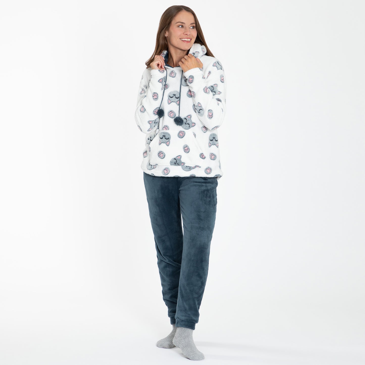 Super Cozy&trade; Cat & Paw Pajama Set