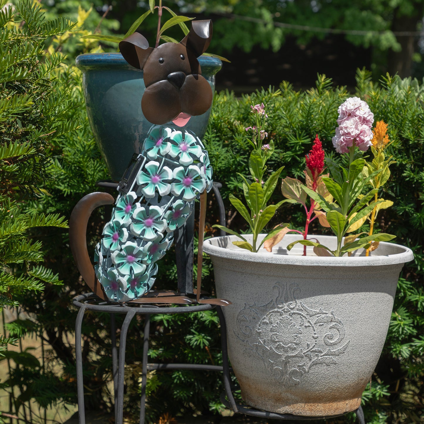 Pet Flower Outdoor Solar Light