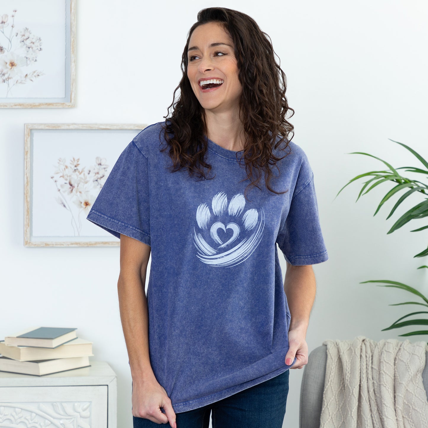 Paw of Love Mineral Wash Tee