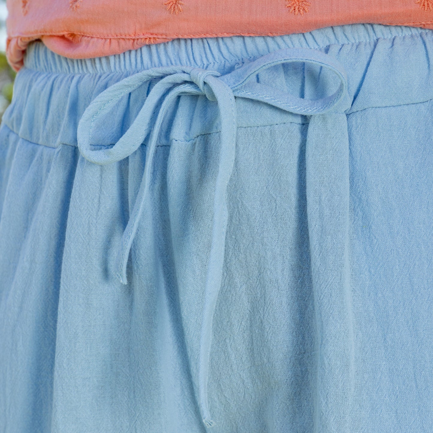 Paw Print Lightweight Cropped Pants