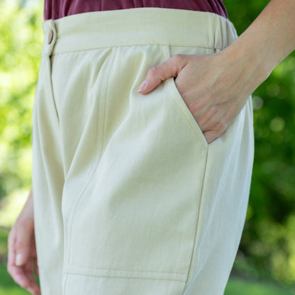 Embroidered Paw & Flower Comfort Waist Pants