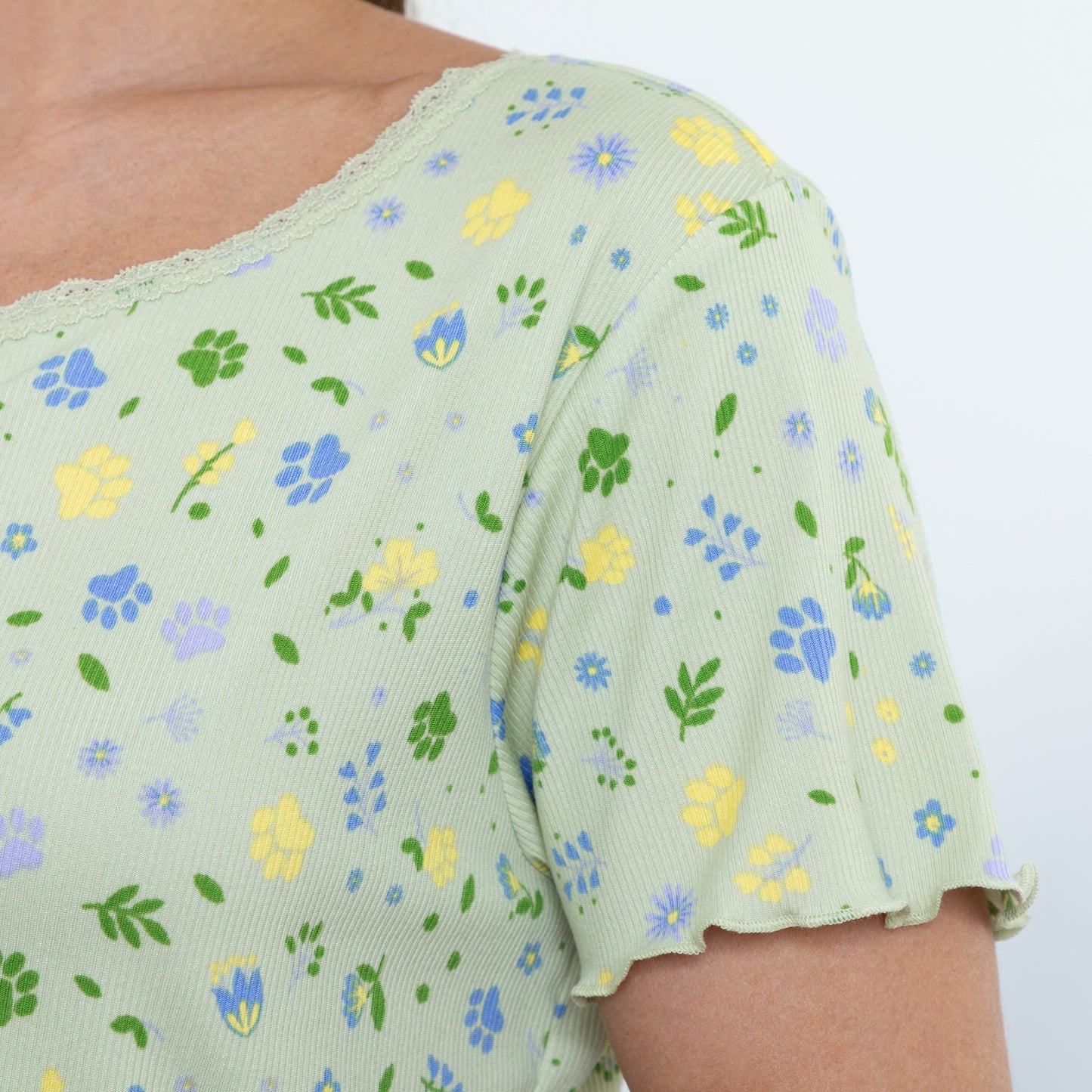 Paws in Bloom Ultra-Soft Ribbed Pajama Capri Set