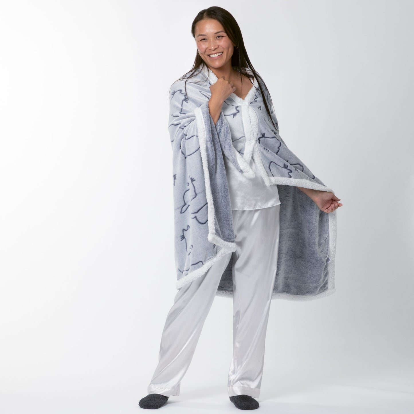 Pet Love Cuddly Wearable Blanket