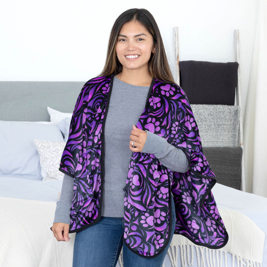 Super Cozy&trade; Paw Print Pocket Shawl