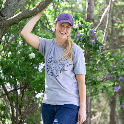 Flower & Paw Hat & T-Shirt Combo