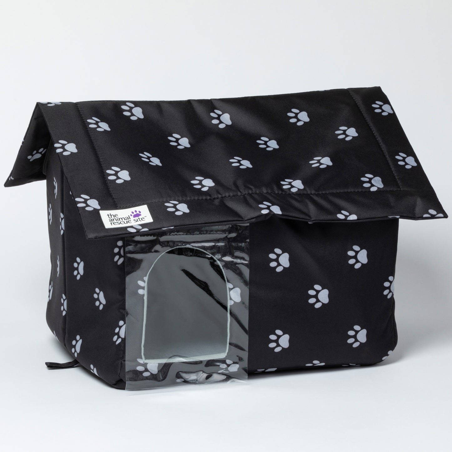 Give Shelter & Supplies to Stray Cats Living in Harsh Conditions