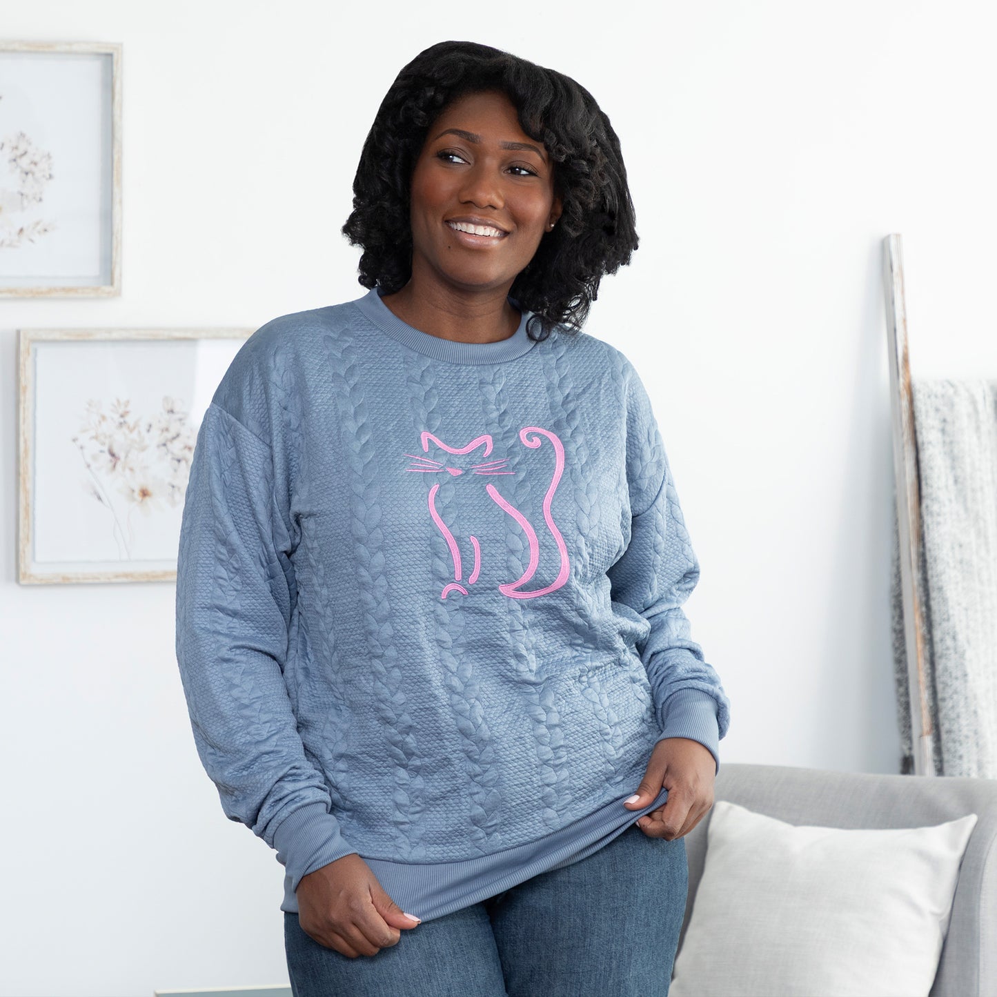 Pet Love Cable Jacquard Crewneck