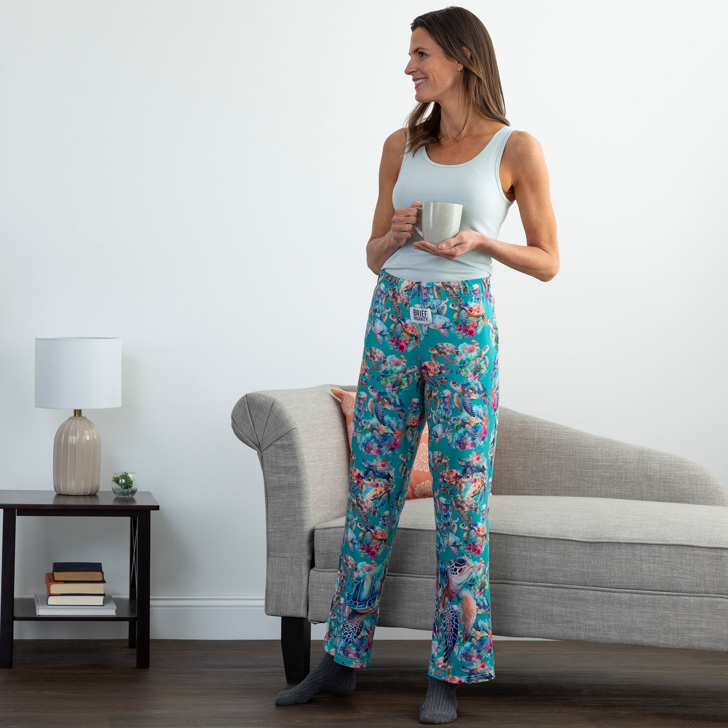 Tropical Sea Turtle Garden Lounge Pants with Pockets