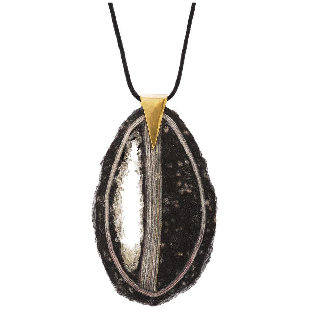 Quazi Paper Quartz Pendant