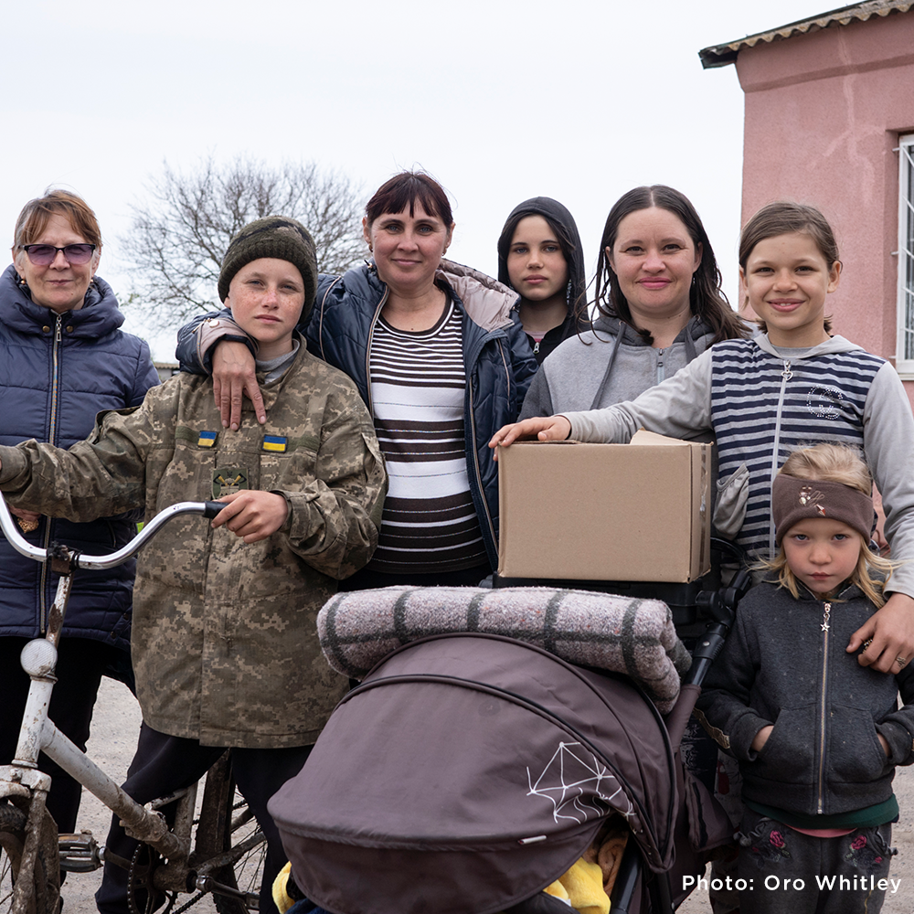 Send Blankets to People & Pets of Ukraine