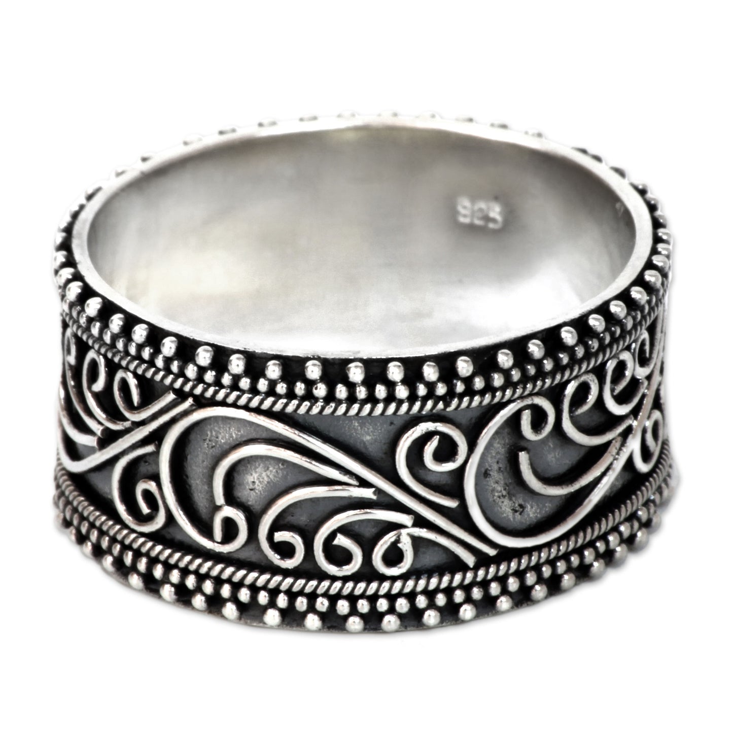 Classic Passion Unique Silver Band Ring