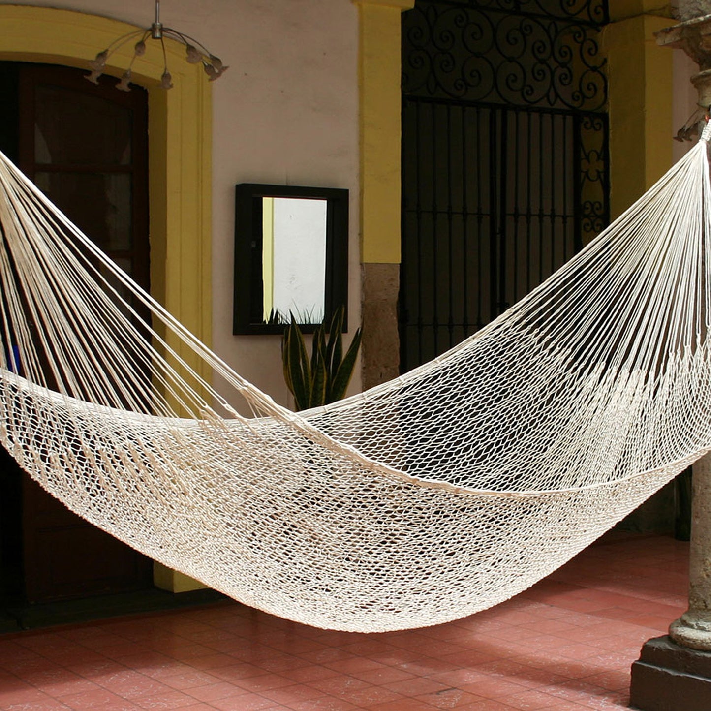 Ivory Sonata Nylon Rope Hammock