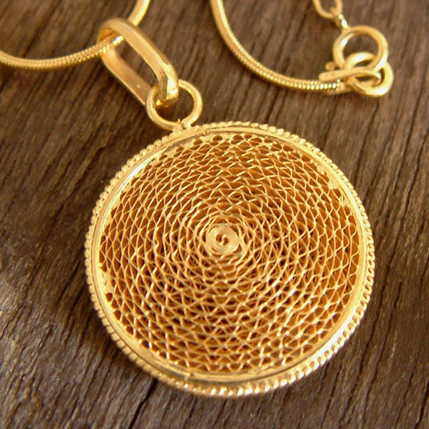 Coricancha Handcrafted Filigree Gold Plated Pendant Necklace