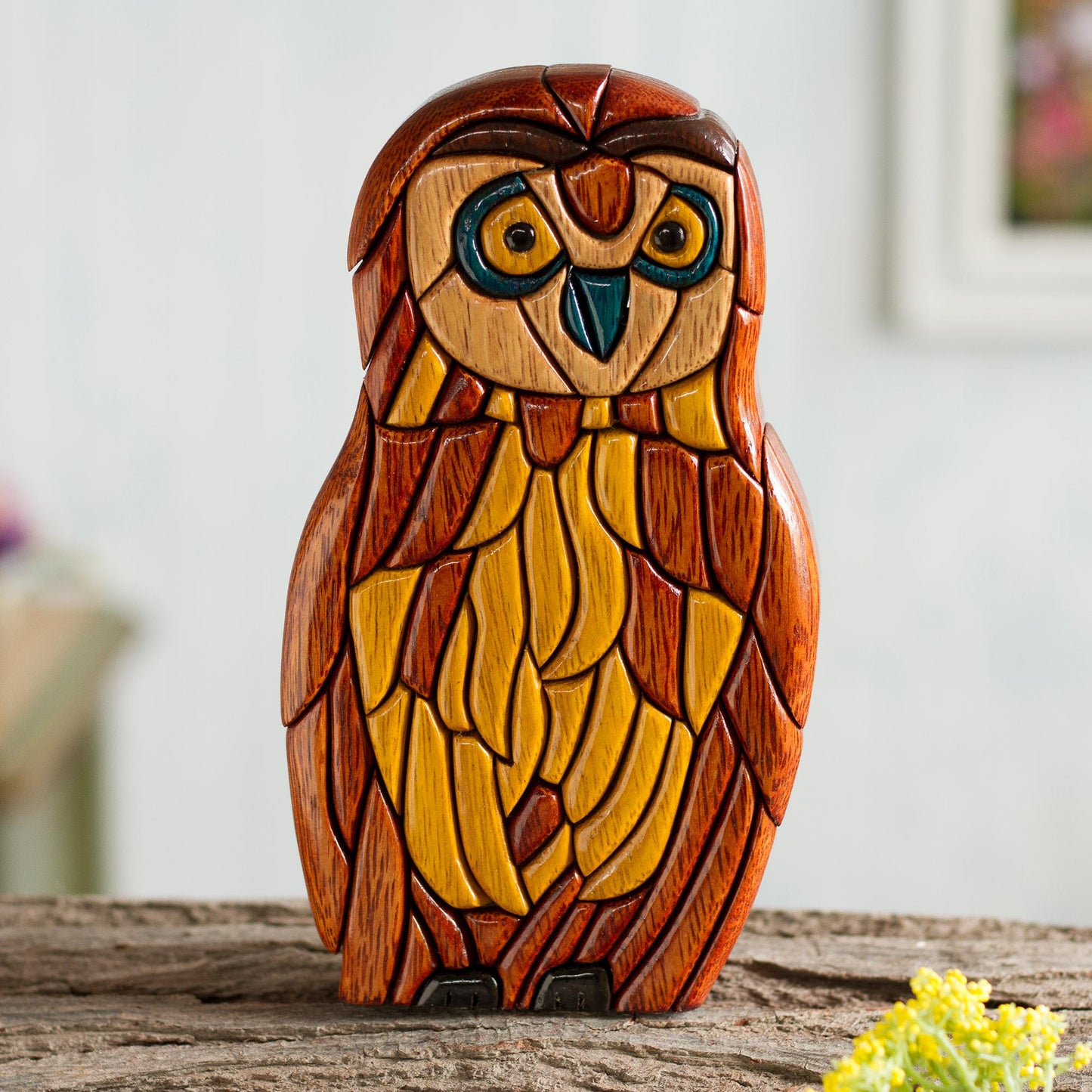 Wise Owl Ishpingo Wood Sculpture