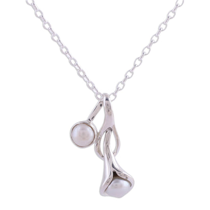 Calla Lily Pearl Bridal Necklace