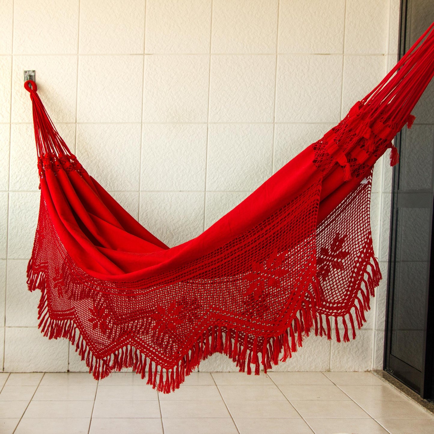 Recife Red Handcrafted Cotton Solid Fabric Hammock (Double)