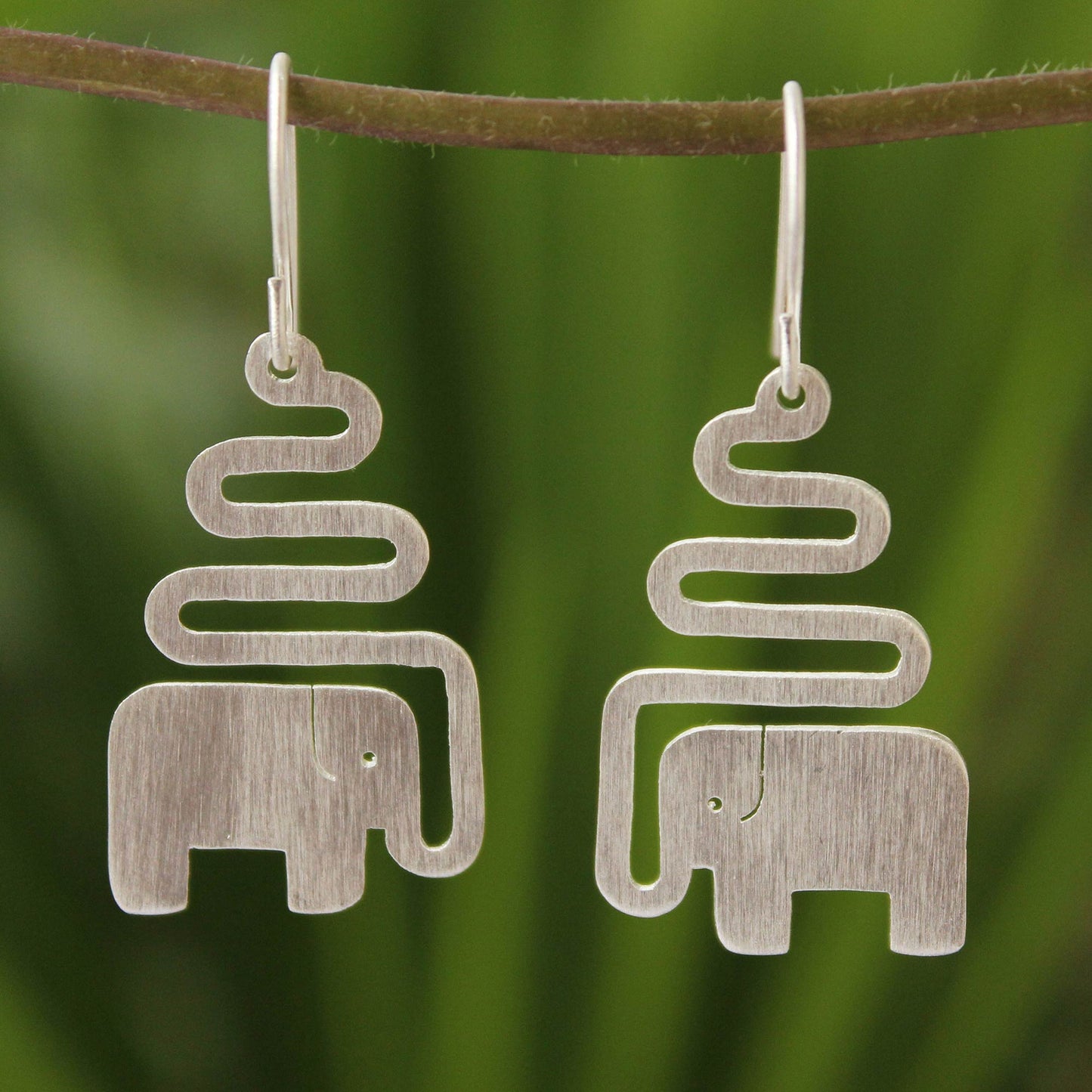 Trumpeting Elephant Women's Sterling Silver Dangle Earrings