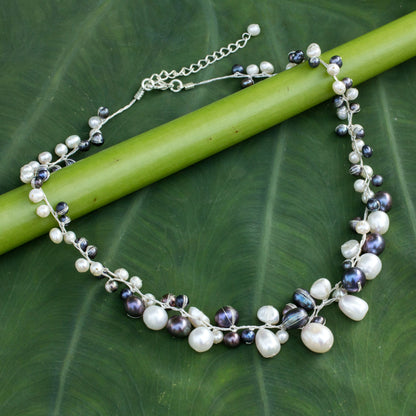 Monochrome Harmony Pearl Beaded Necklace