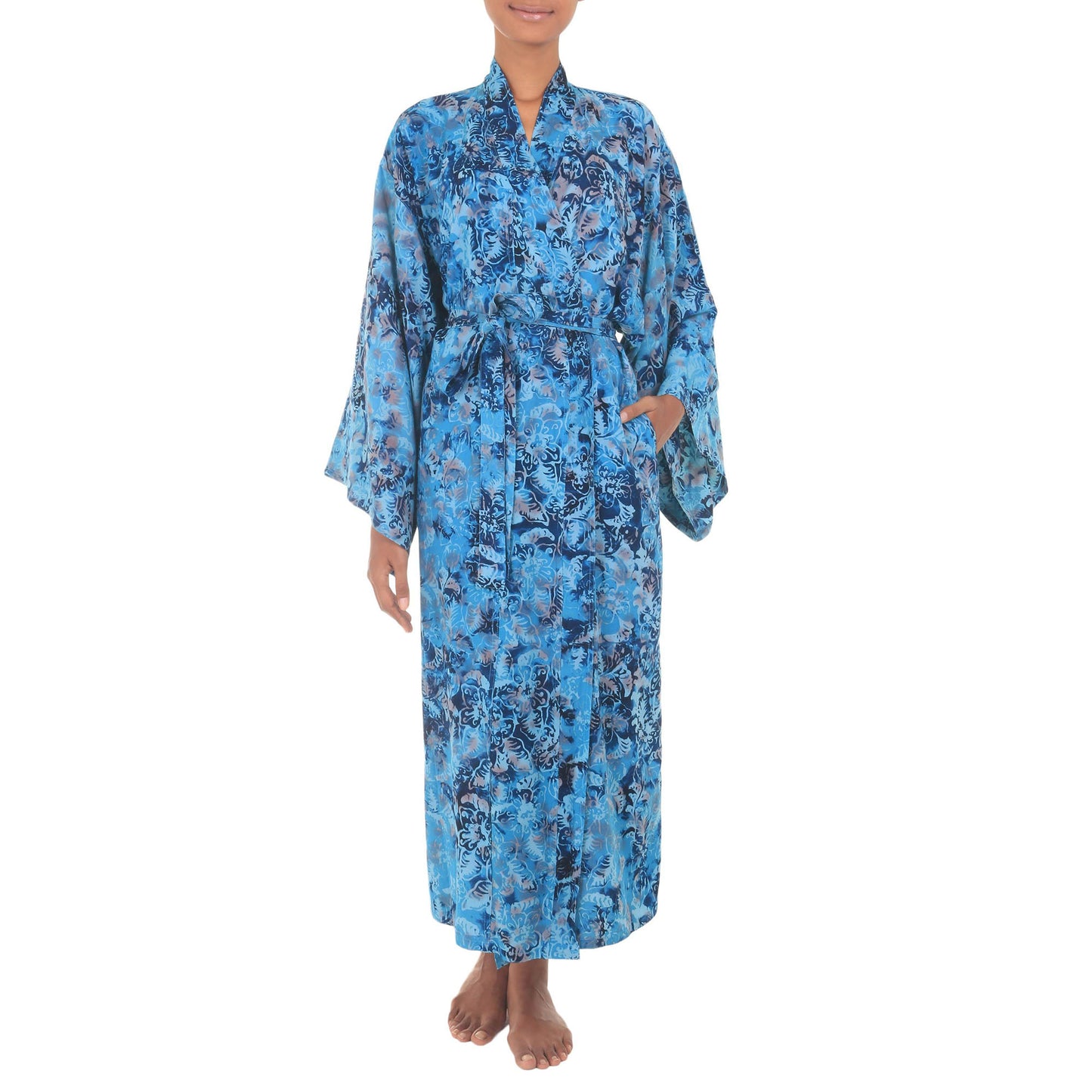 Sapphire Dreams Patterned Robe