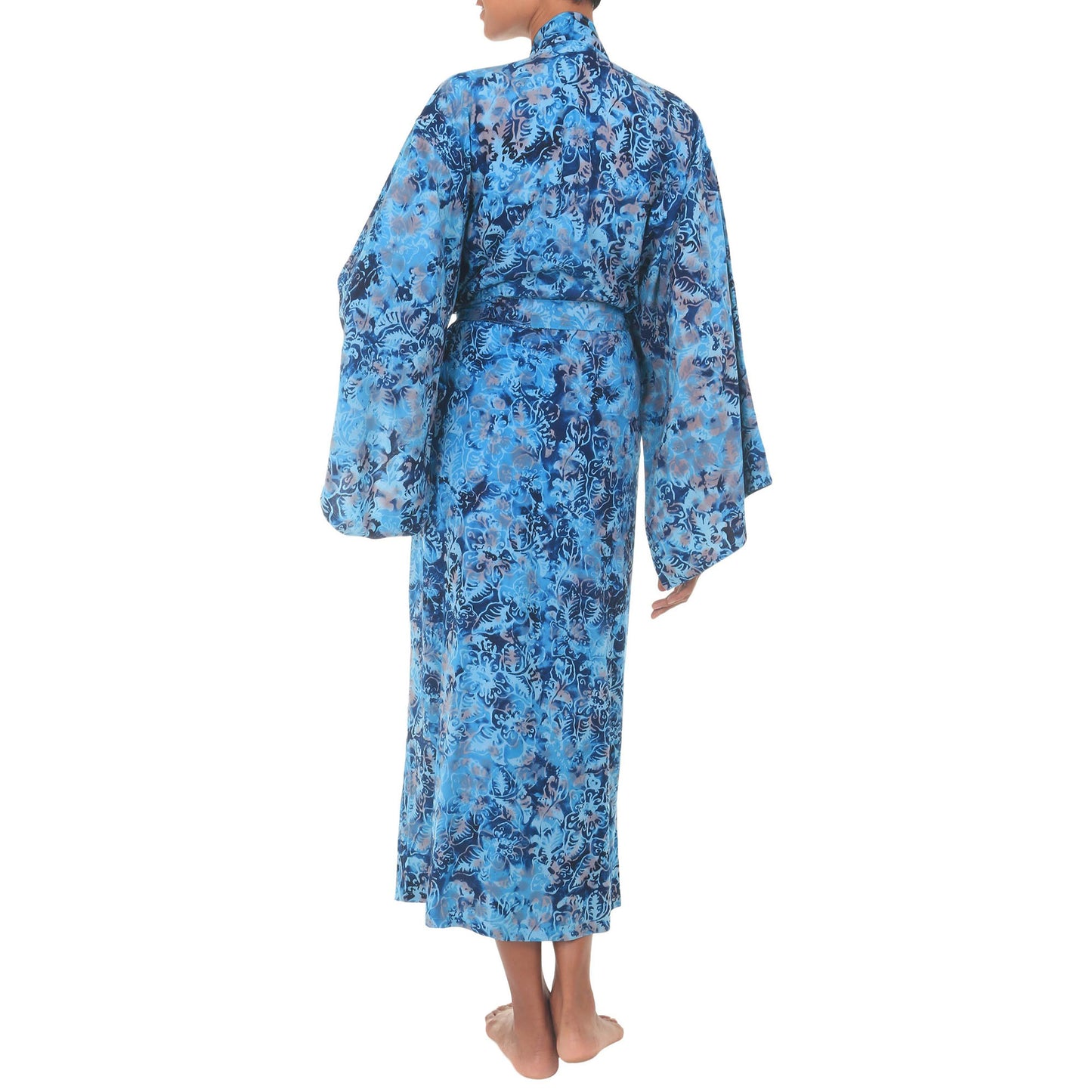 Sapphire Dreams Patterned Robe