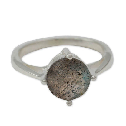 India Enthusiasm Labradorite Solitaire Ring in Sterling Silver from India