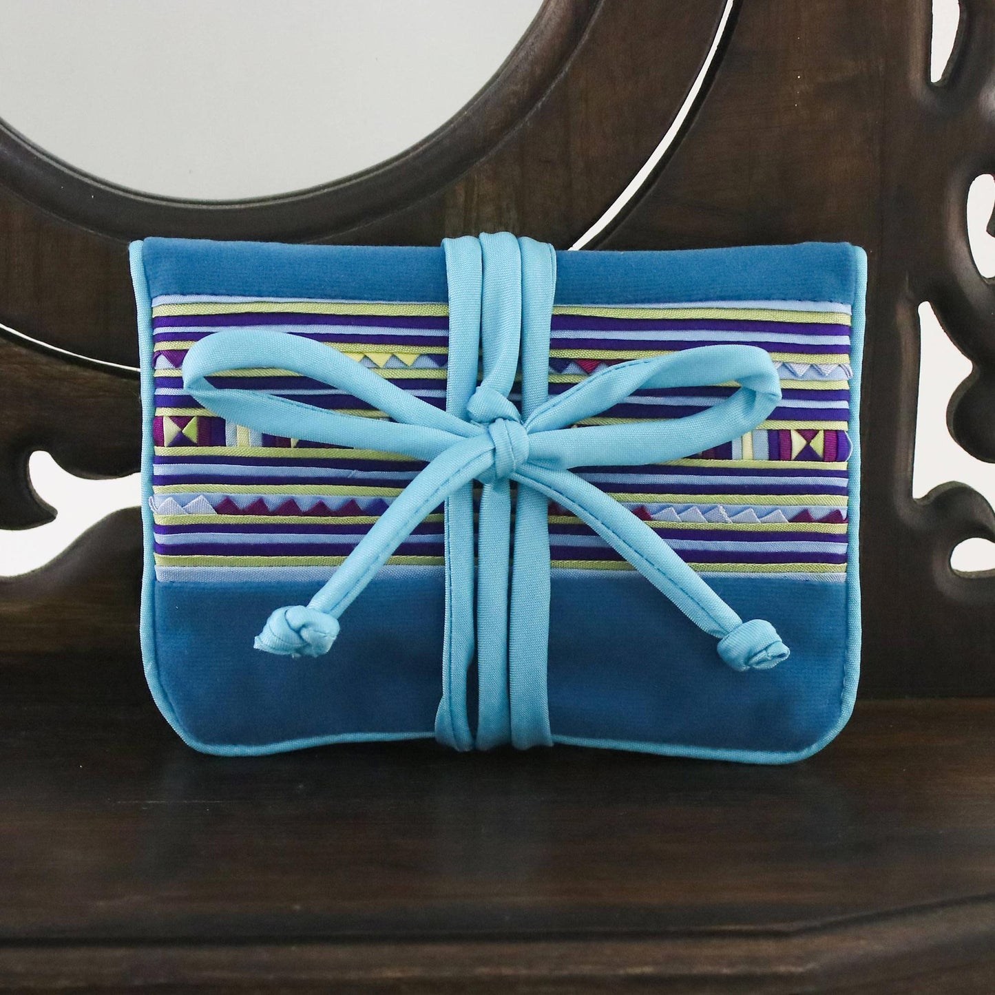 Lisu Sky Fantasy Artisan Crafted Hill Tribe Applique Jewelry Roll