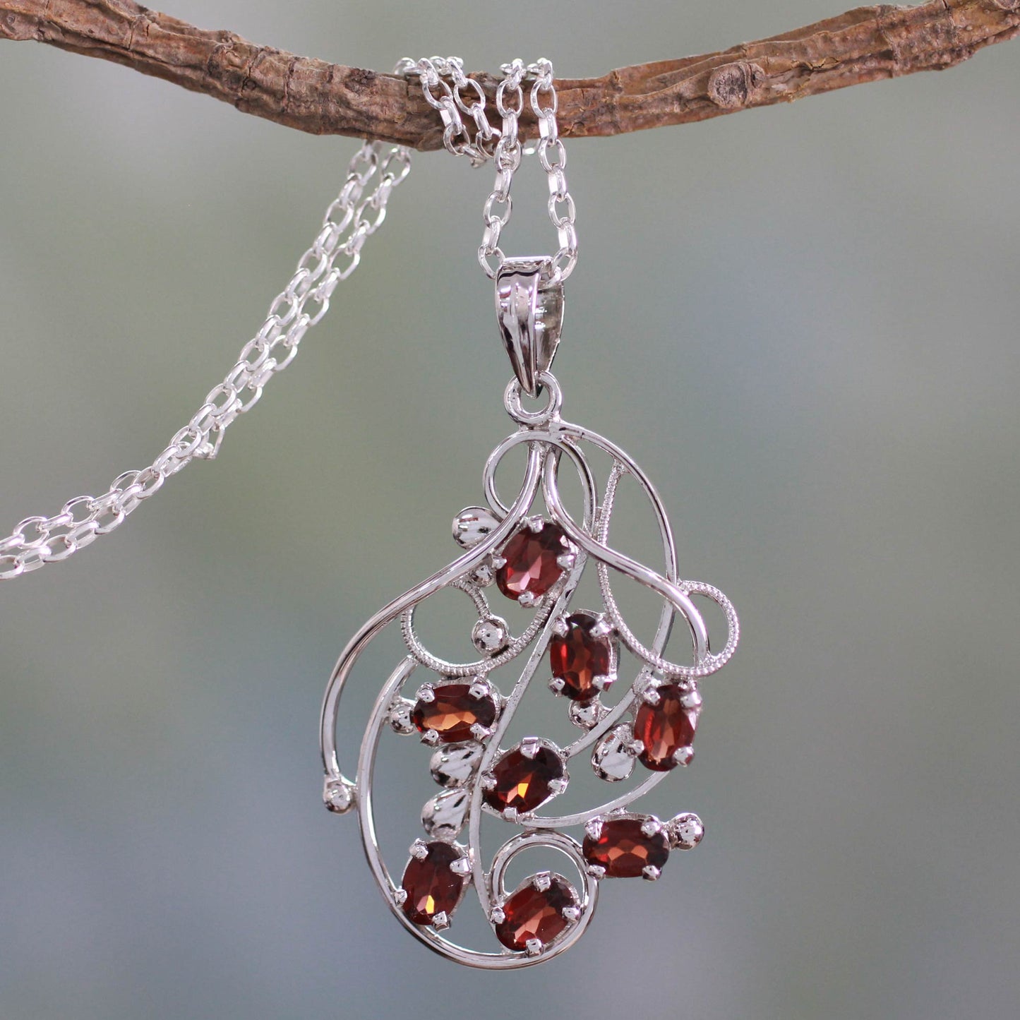 Rosebuds Silver Handmade Garnet Necklace