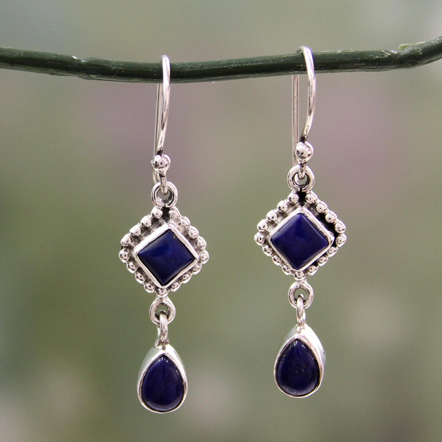 Queen of Diamonds Dangle Earrings