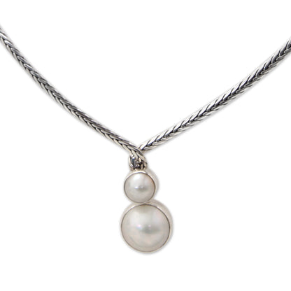 Moon's Reflection Pearl & Silver Necklace