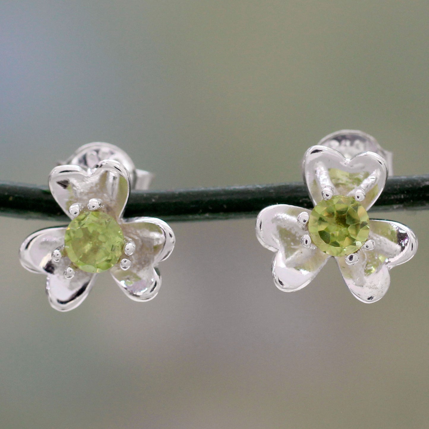 Cradle Lily Floral Peridot and Silver Button Earrings from India