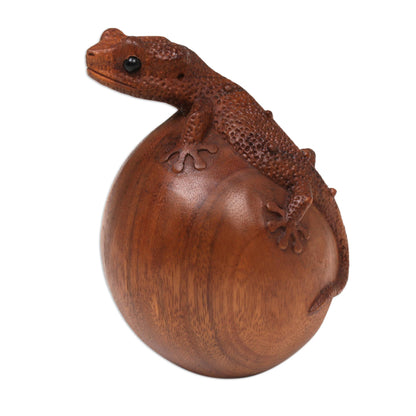 Watching Gecko Suar Wood Sculpture