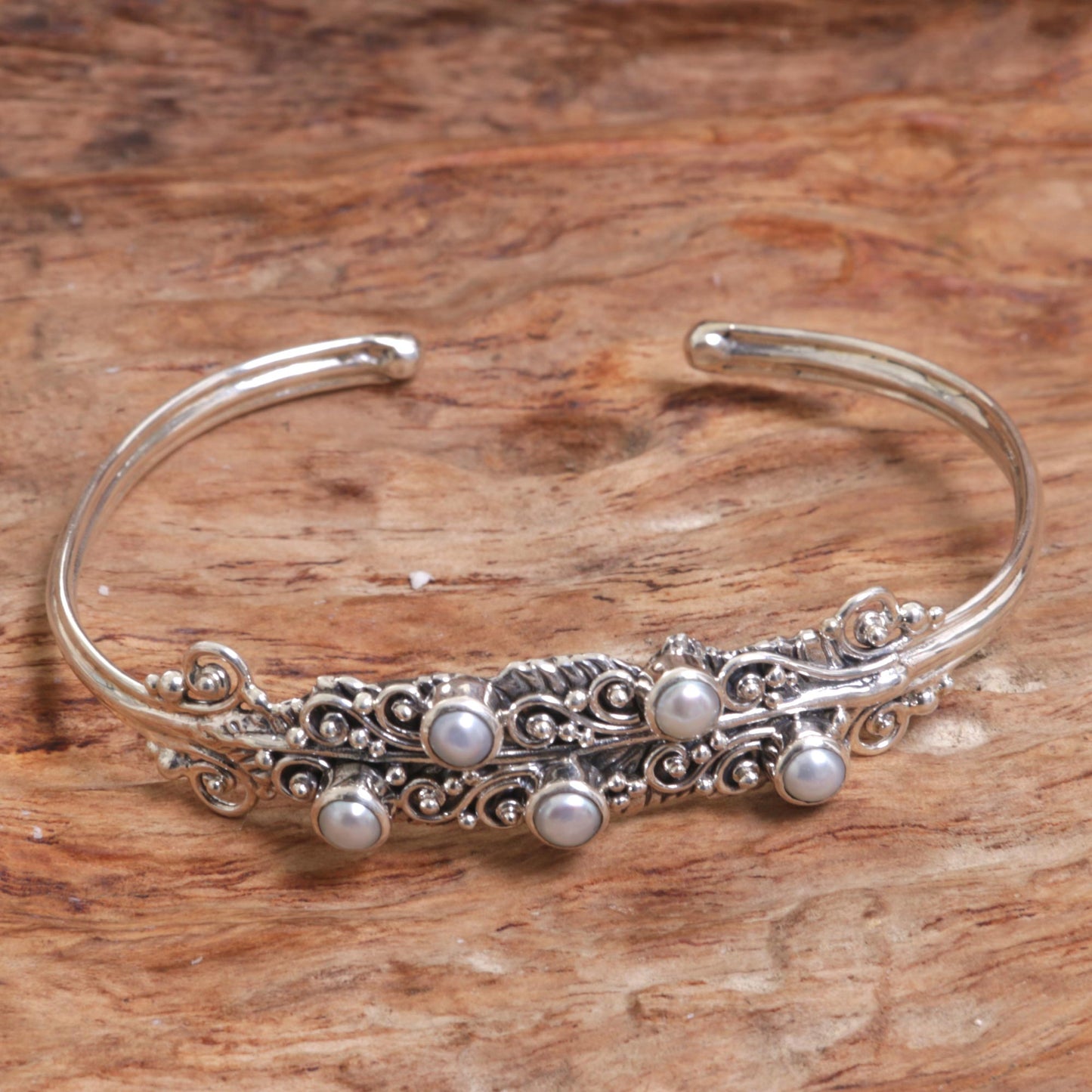 Balls of Moonlight Bridal Bracelet