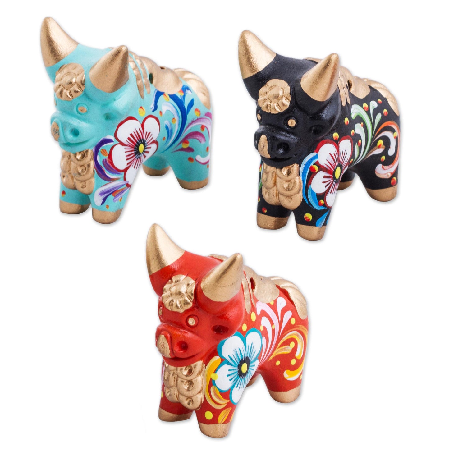 Little Pucara Bulls Figurines