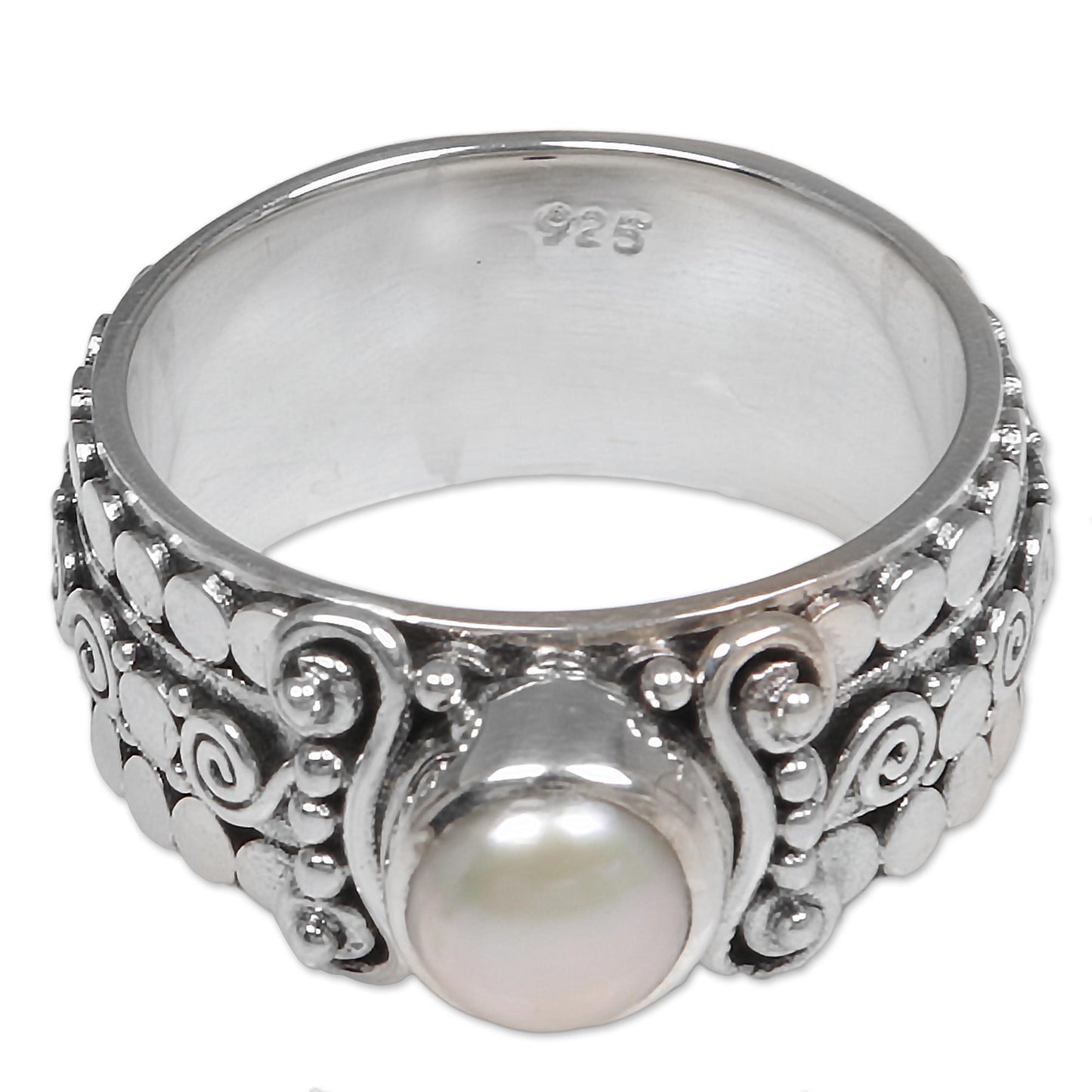 Swirling Serenity Cultured Pearl Single-Stone Ring from Indonesia