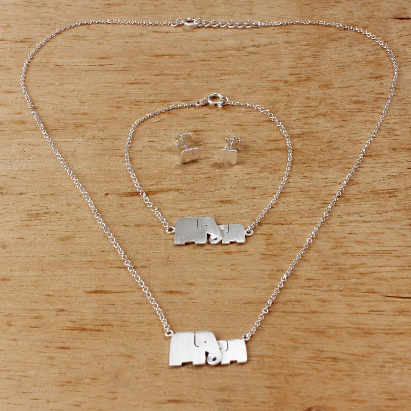 Lovely Elephants Sterling Silver Jewelry Set Elephants from Thailand