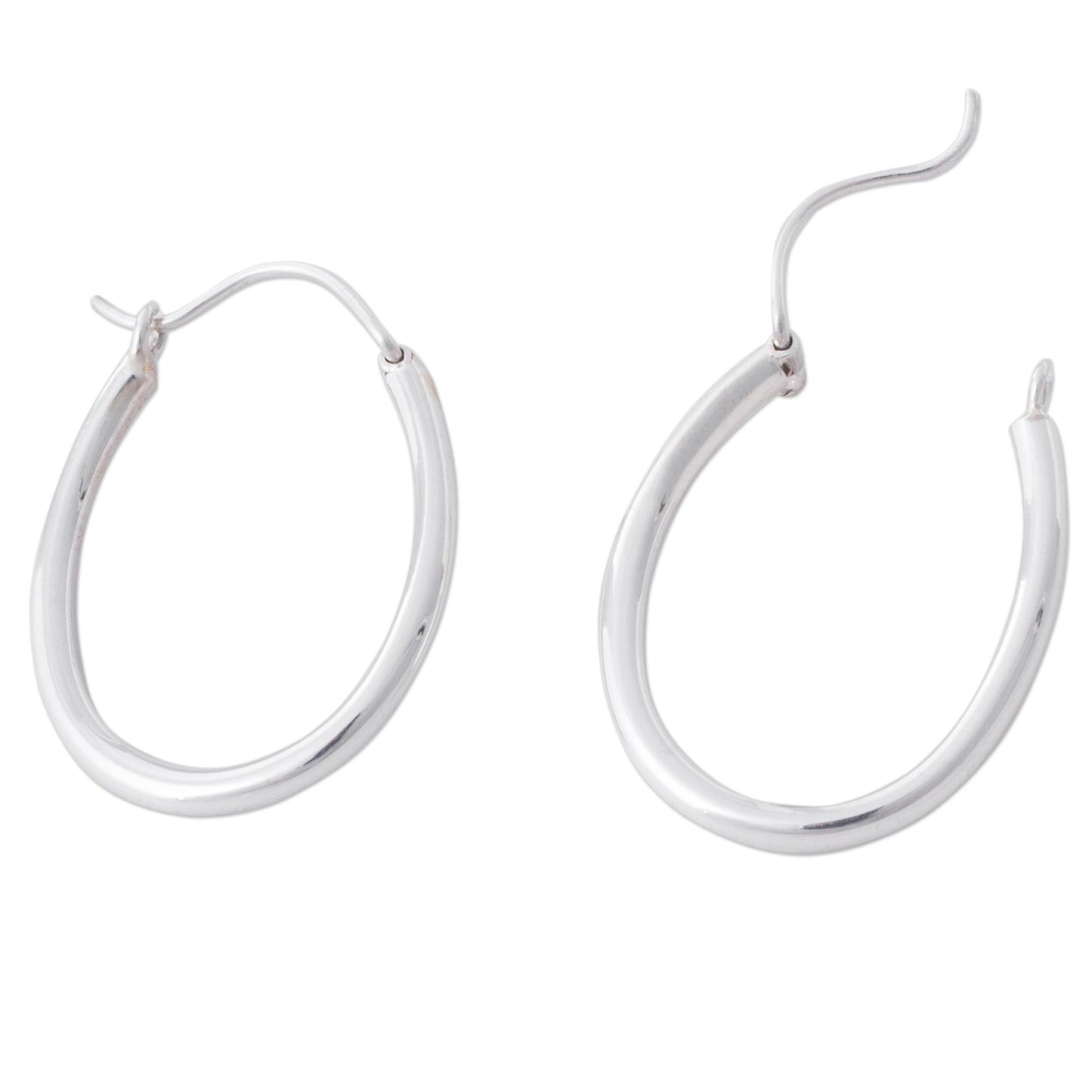 Life Circles Oval Hoop Earrings Hand Crafted in 925 Sterling Silver