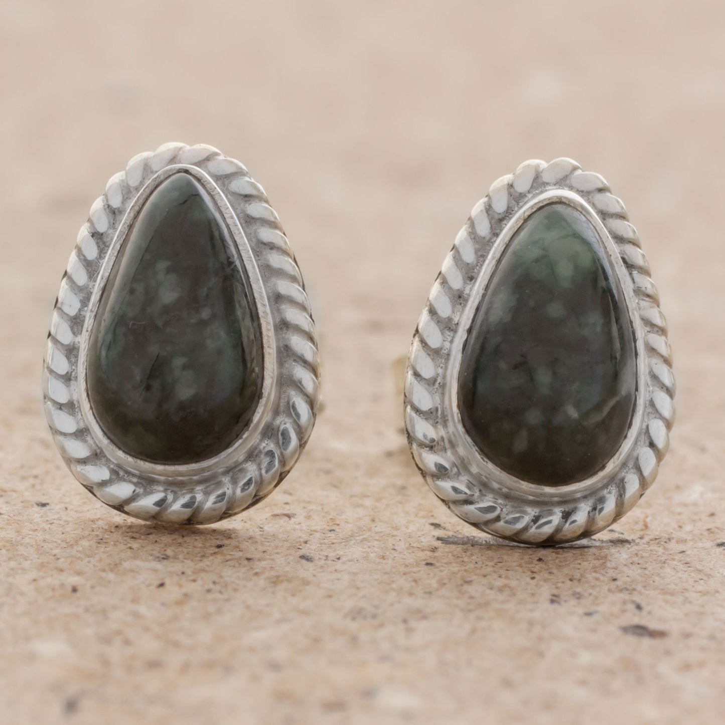 Teardrop Lassos Green Jade and 925 Silver Teardrop Earrings from Guatemala
