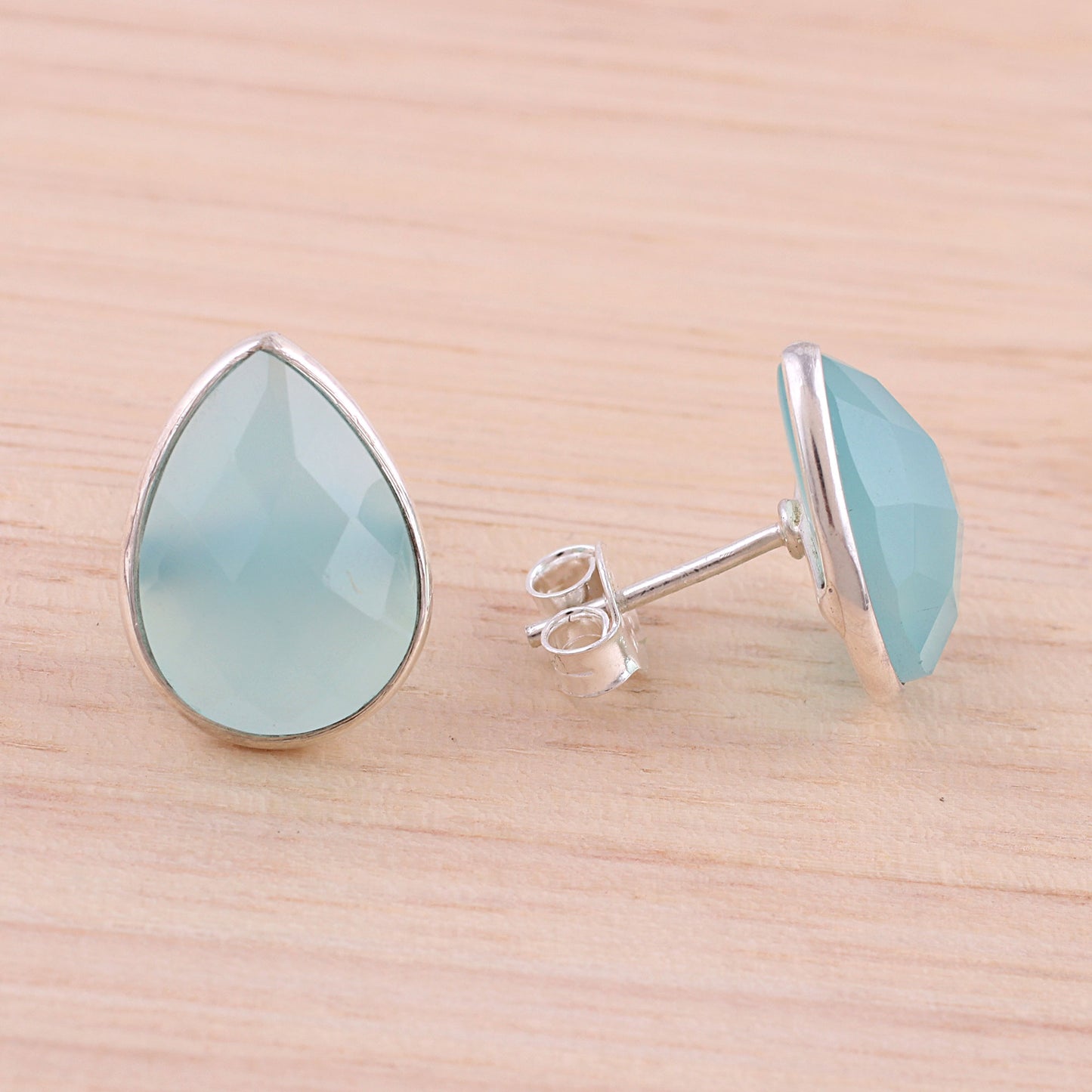 Raindrop Prisms Silver Chalcedony Earrings