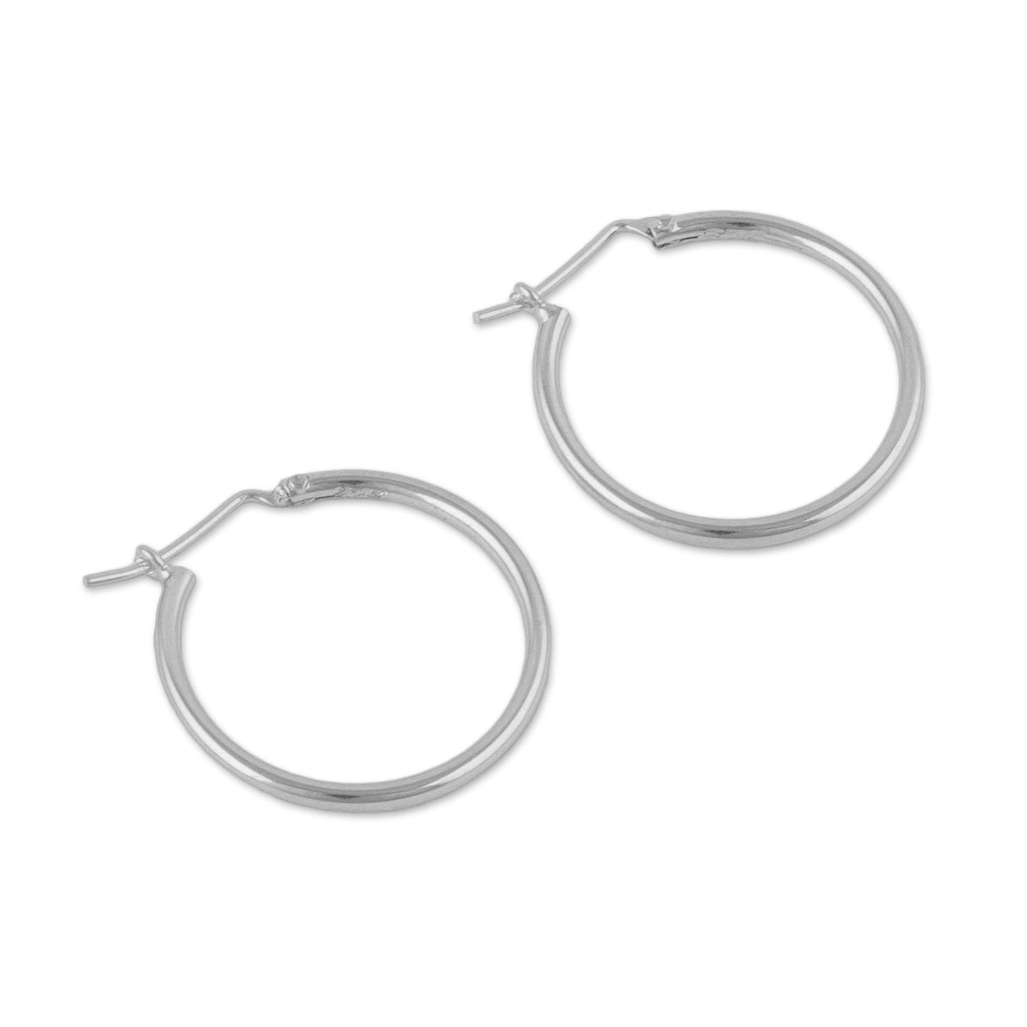 Eternal Gleam High-Polish 925 Sterling Silver Hoop Earrings from Peru