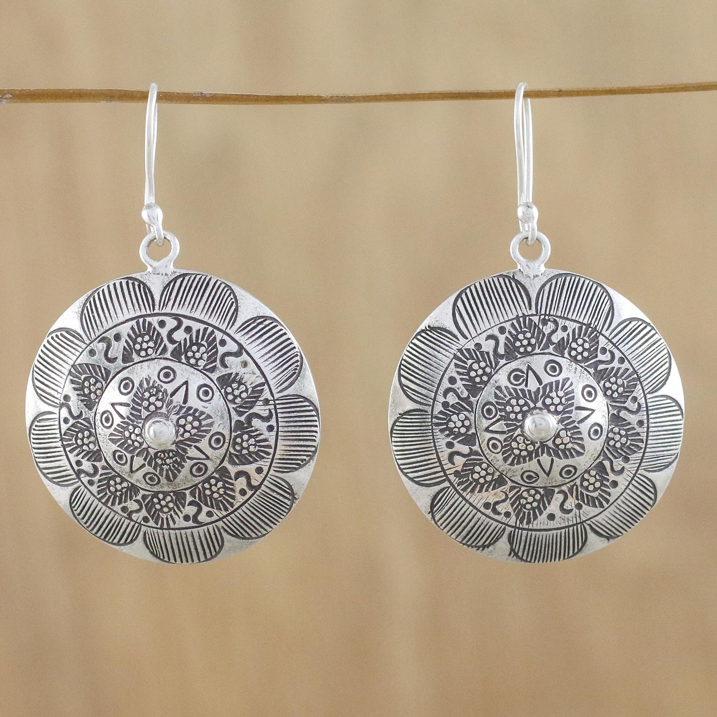 Lanna Welcome Round Floral Motif Earrings in 950 Hill Tribe Silver