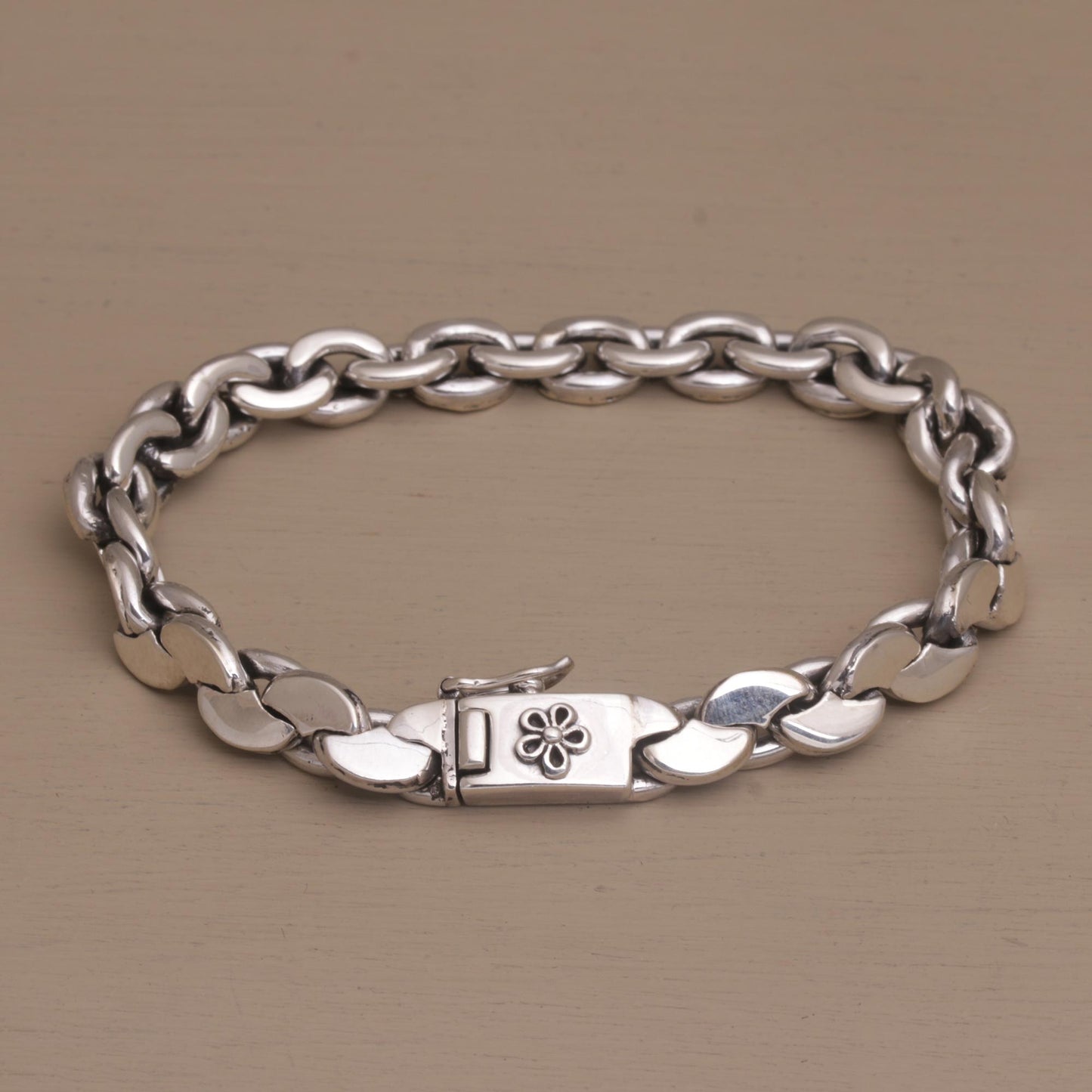 Carried by the Wind Chain Bracelet