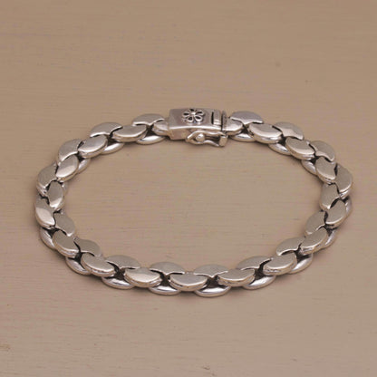 Carried by the Wind Chain Bracelet