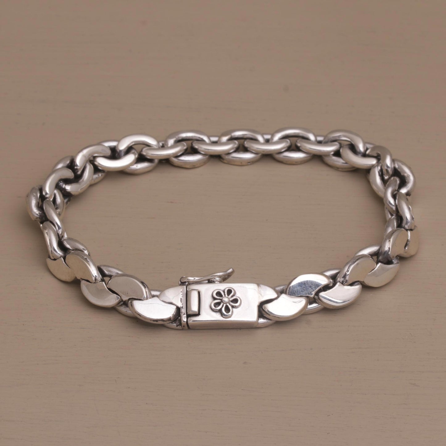 Carried by the Wind Chain Bracelet
