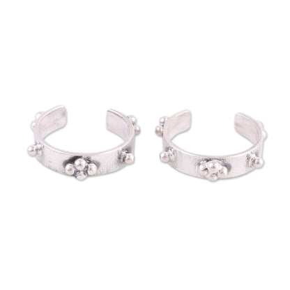 Spot On Pair of Sterling Silver Toe Rings with Rawa Granules