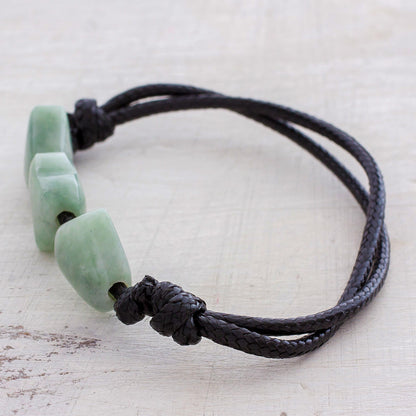 Maya Love in Light Green Jade Heart Pendant Bracelet in Light Green from Guatemala